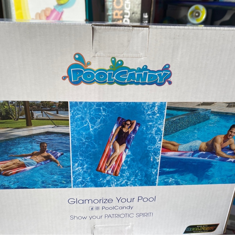 Pool candy American flag pool float - Picture 5 of 5